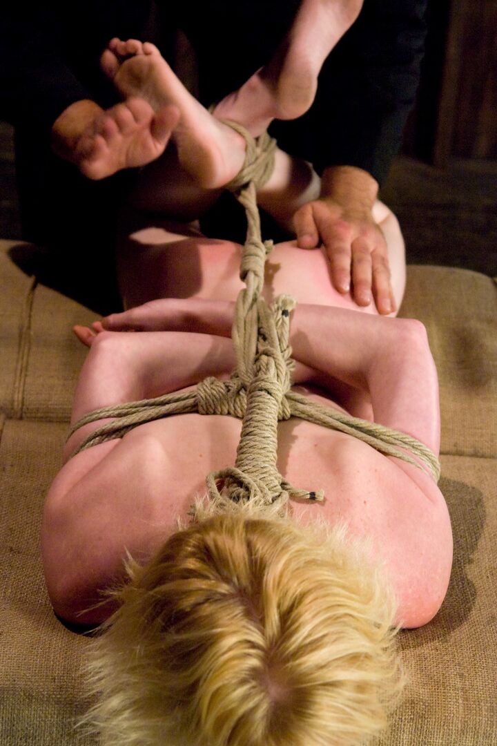 21P Hogtied Alexa Lynn, Sgt  Major