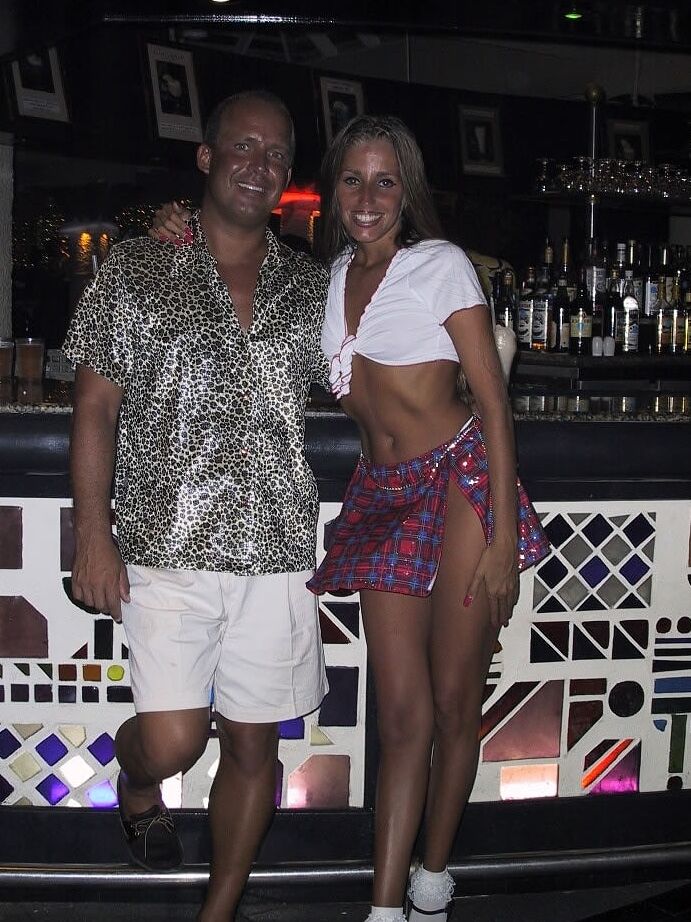 21P Sweet mom with an amazing slim body Lori Anderson undresses and poses