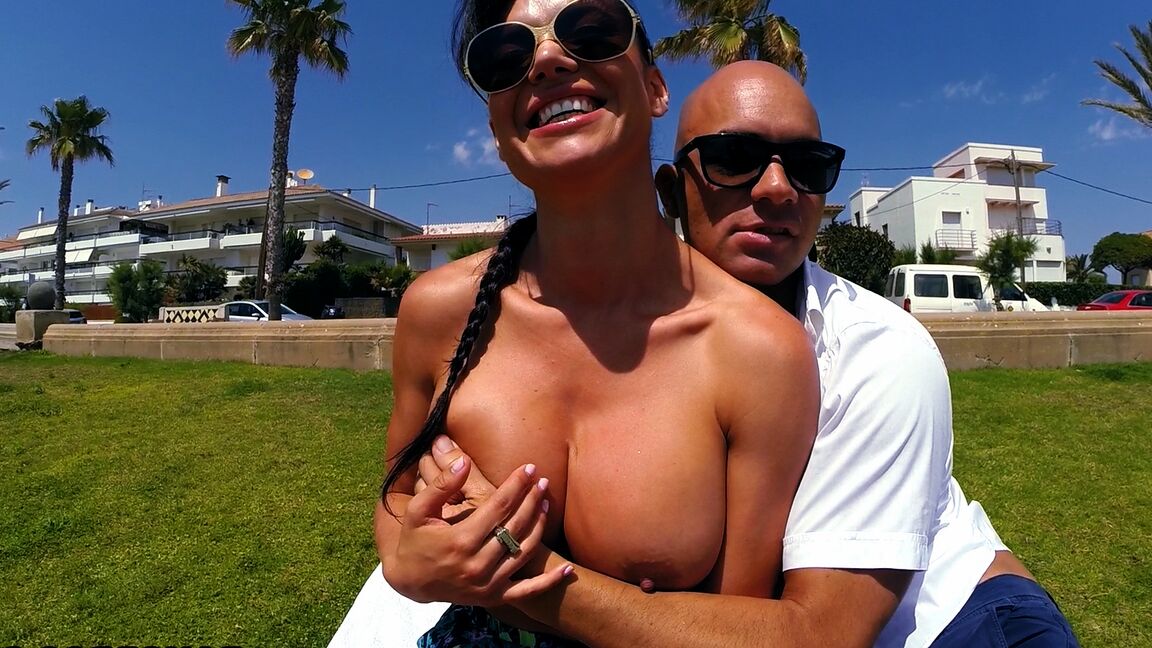 21P Brünette MILF mit tollem kurvigen Körper Franceska Jaimes reitet einen Schwanz im POV