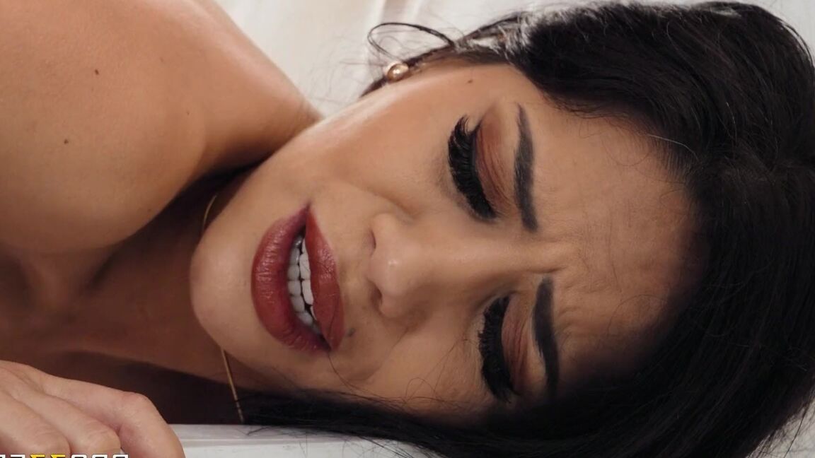 Rede 21P Brazzers Julia De Lucia, Christian Clay