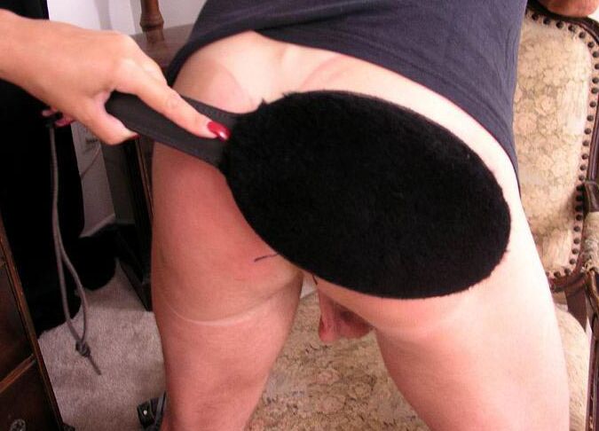 15P Mulheres que punem bem vestidas por espancamento