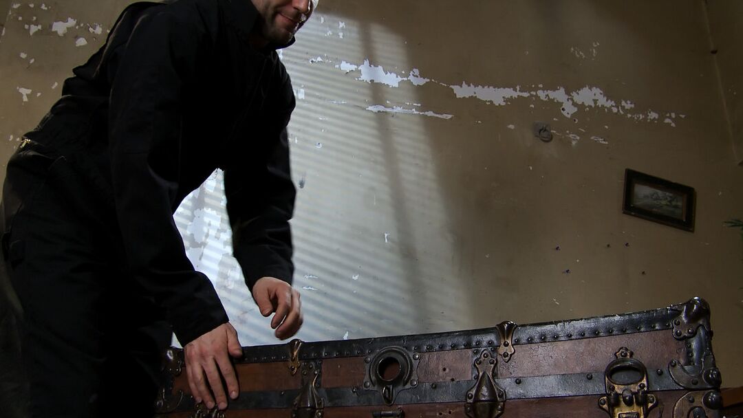 21P Hogtied Maestro, Rain DeGrey