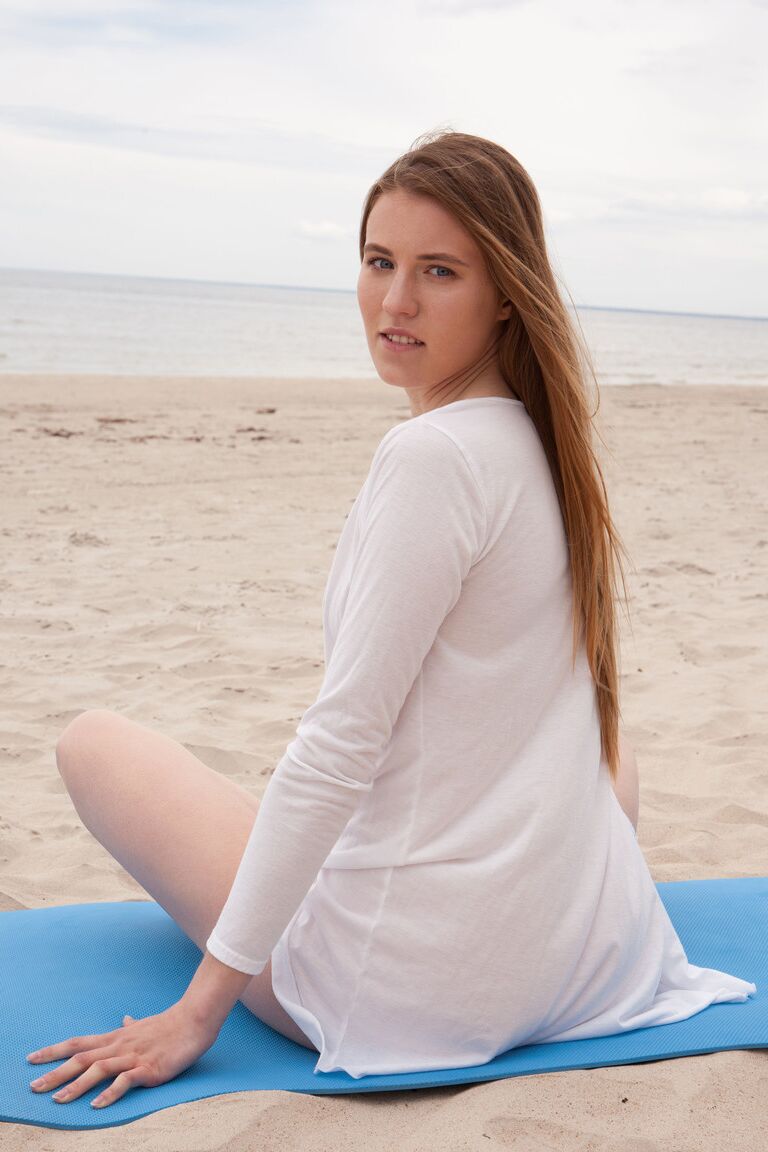 21P Met Art Matilda Sun