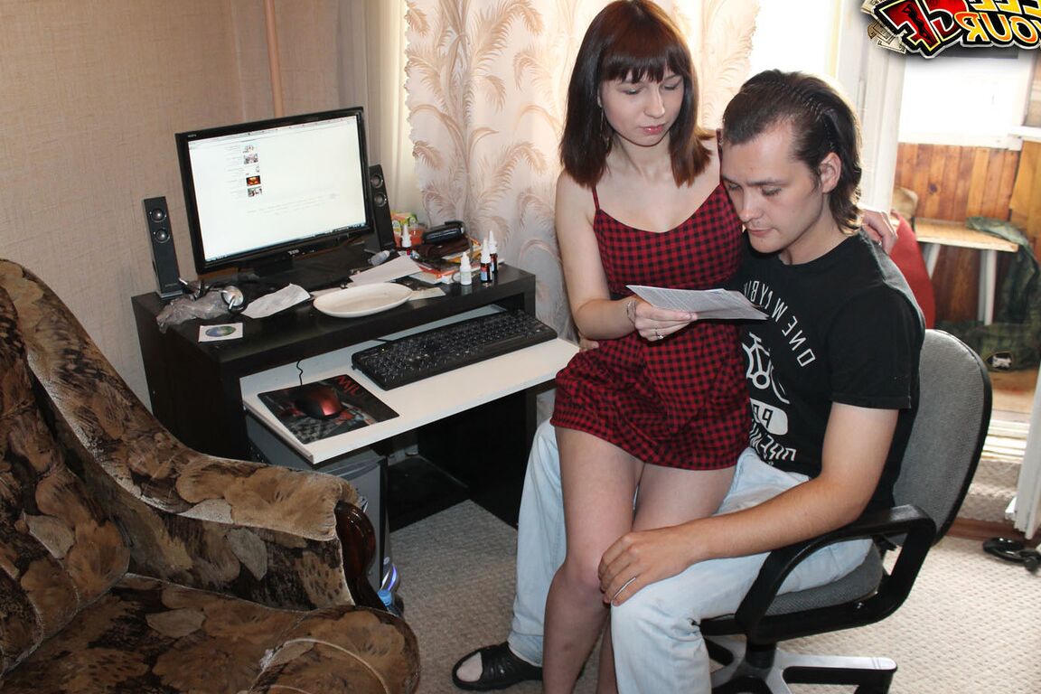21P Dirty Dasha gladly fucks a stranger in front of her boyfriend for serious cash
