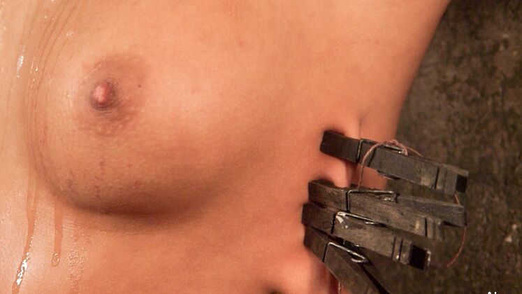 15P Maitresse Madeline domina a gostosa vagabunda anal de 19 anos Abella Danger