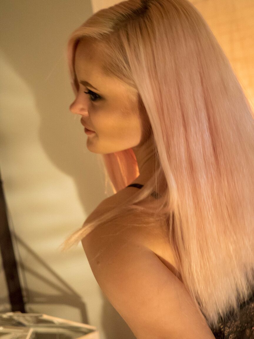 21P Busty pink haired lesbian Natasha M gets bound and toyed in the chair