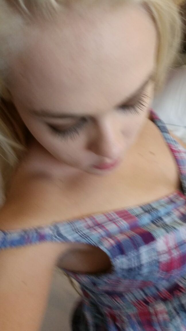 15P Blonde virgin WouJ taking selfies of her tight booty in panties