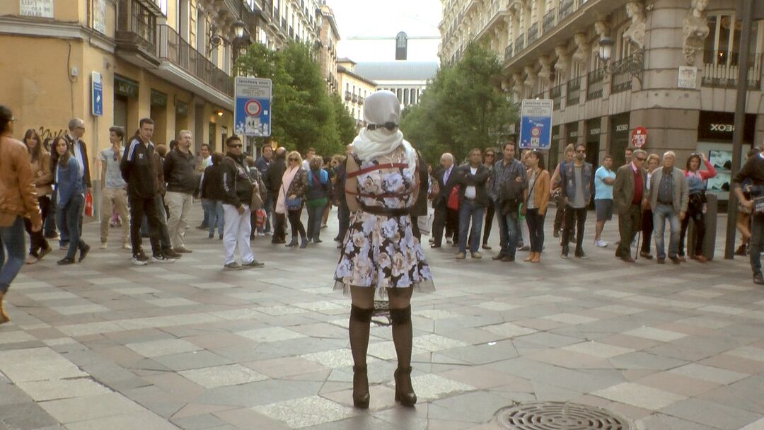 21P Public Disgrace Brenda Boop, Mona Wales, Xavi Tralla
