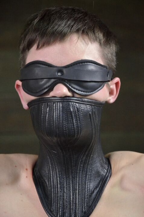 16P Naked teen Hazel Hypnotic is restrained and tortured in dungeon environment
