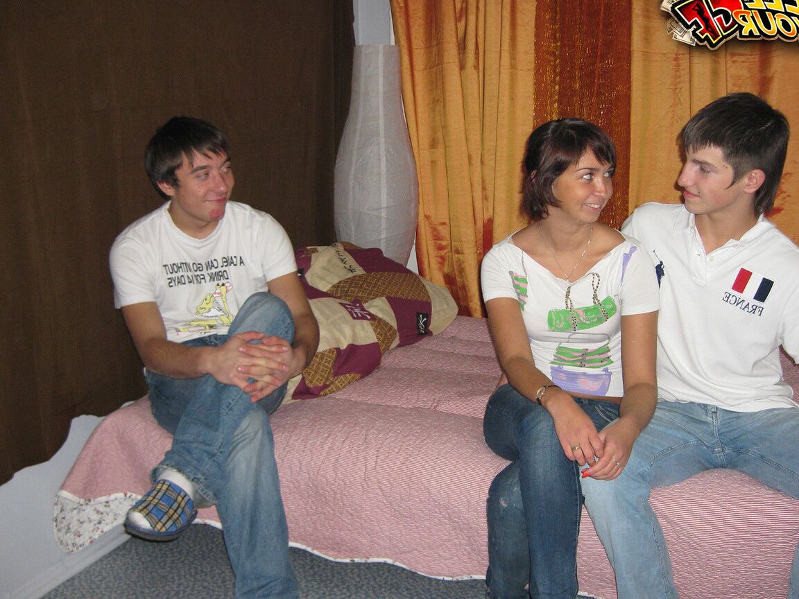 21P 18 Videoz Marek, Misha, Vanessa