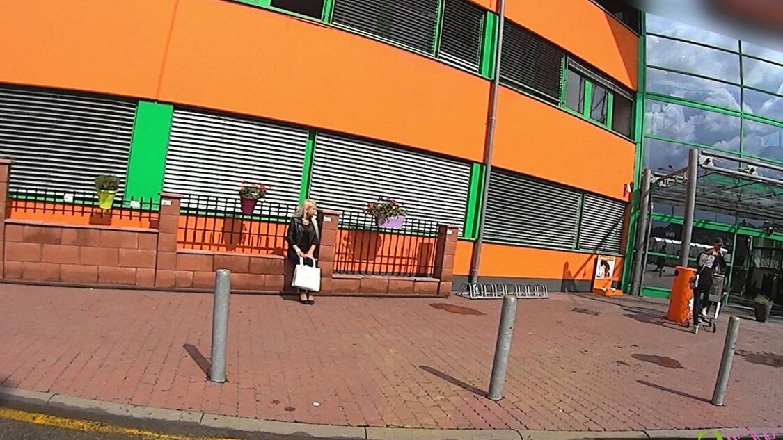 16P Mall Cuties Chicas amateurs calientes folladas en público