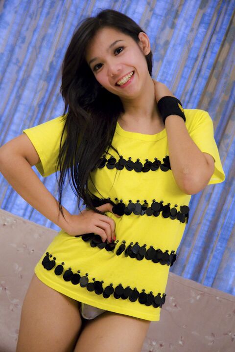 16P Ladyboy Ouro Abelha Adolescente
