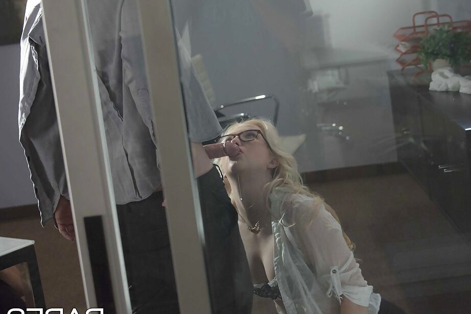 16P Nerdy blonde secretary Samantha Rone giving CFNM blowjob on knees a work