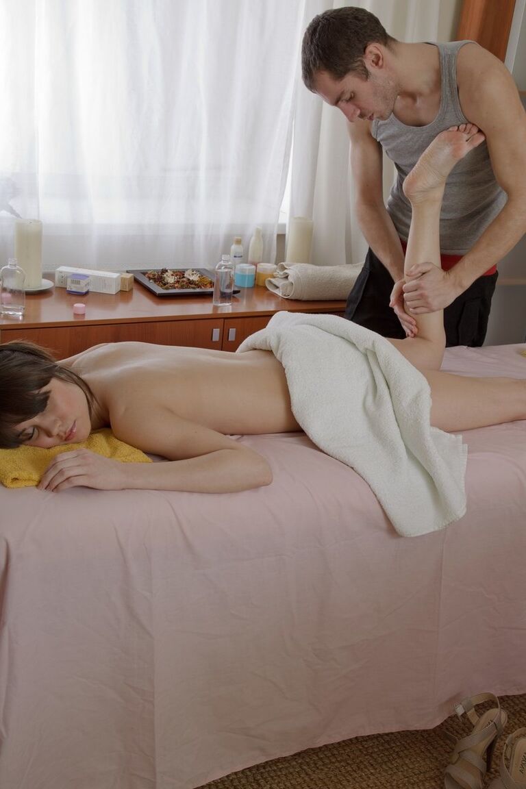 21P Sizzling beauty Aliya gets her coochie toyed and dicked by her cute masseur