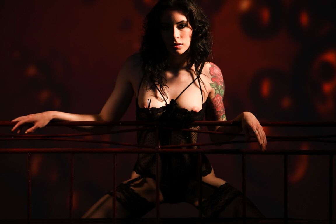 21P Sinful Raw Anna de Ville, Jack23