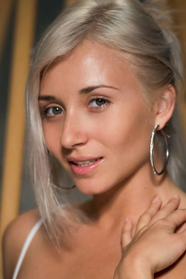 18P Nice teen Isabella D unleashes her big naturals before displaying bald twat