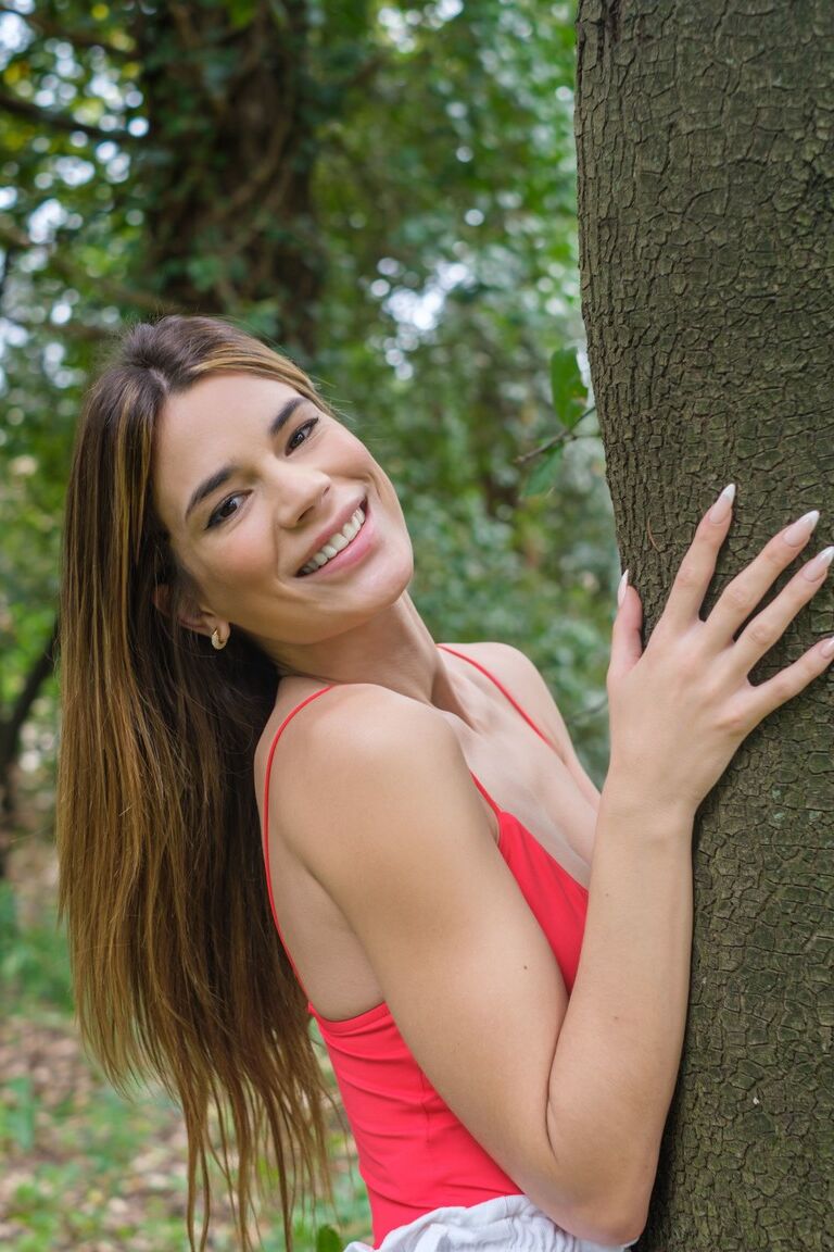 21P Met Art Lorena Hidalgo