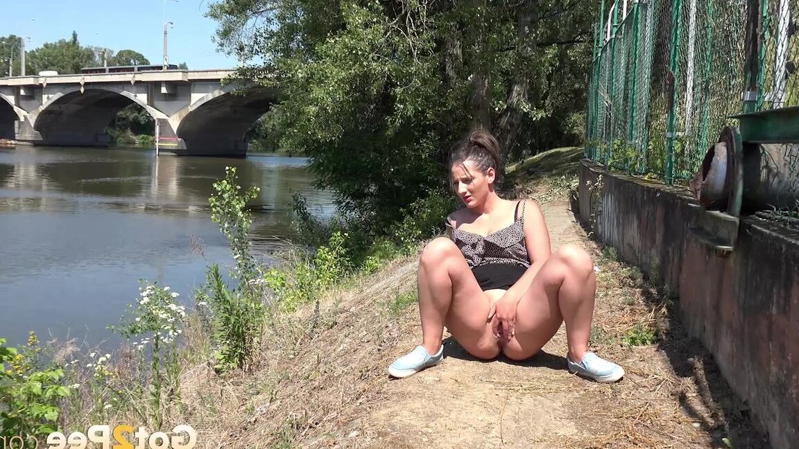 15P Pissy compilation for Got2Pee featuring Nicolette