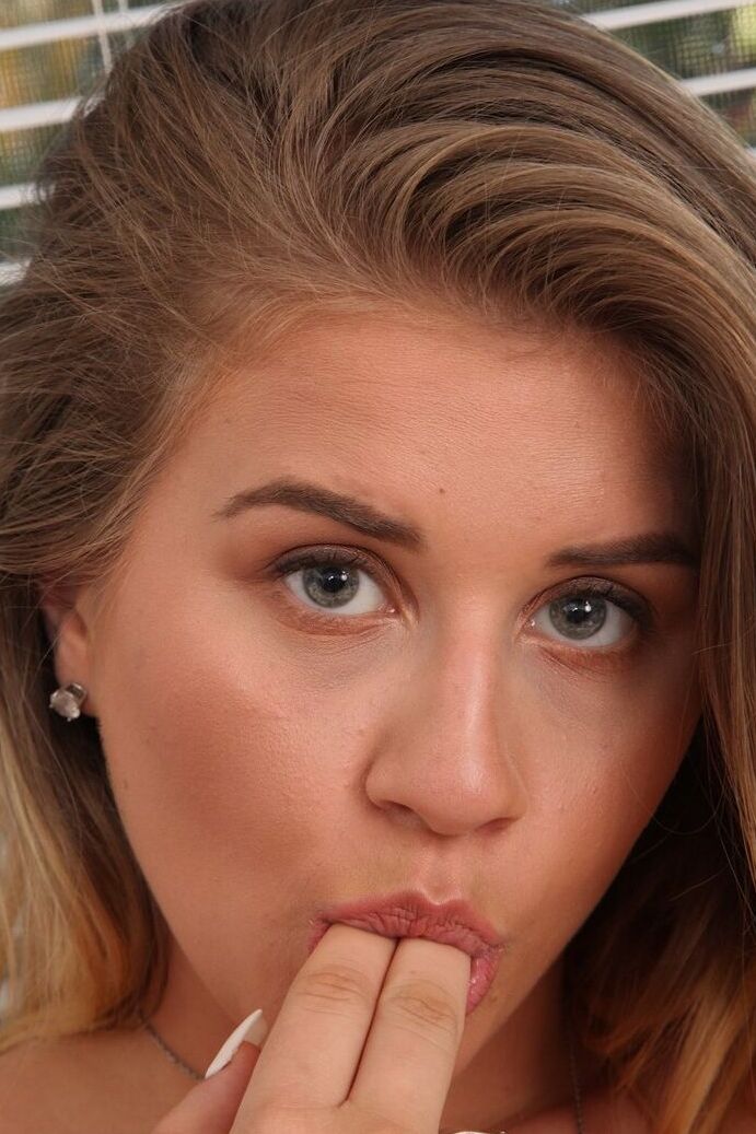 21P Karups Hometown Amateurs Taylor Blake
