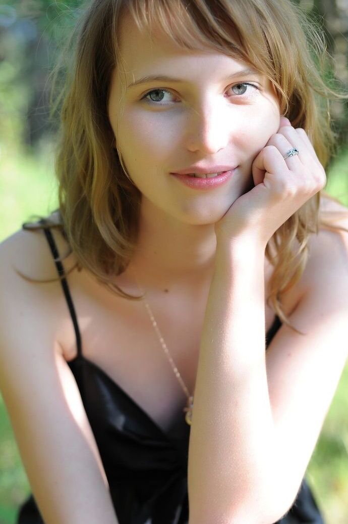 21P Diosa Desnuda Nasira