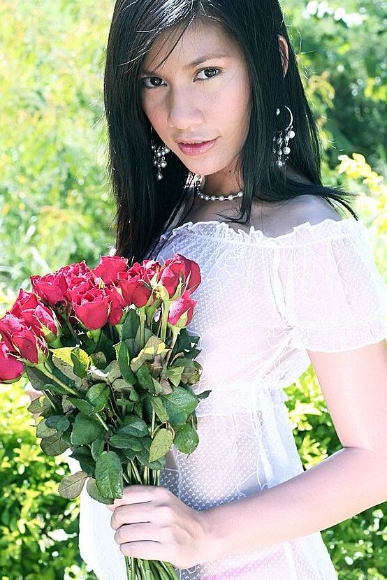 16P Thai Cuties Rosa Tailandesa