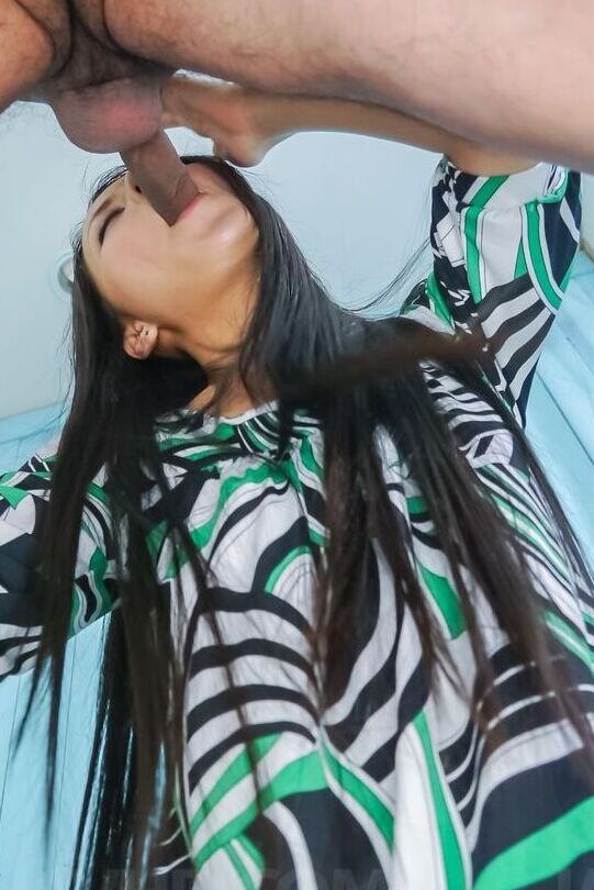 12P Ren Azumi Asiático com cabelo comprido chupa joias da coroa e shlong
