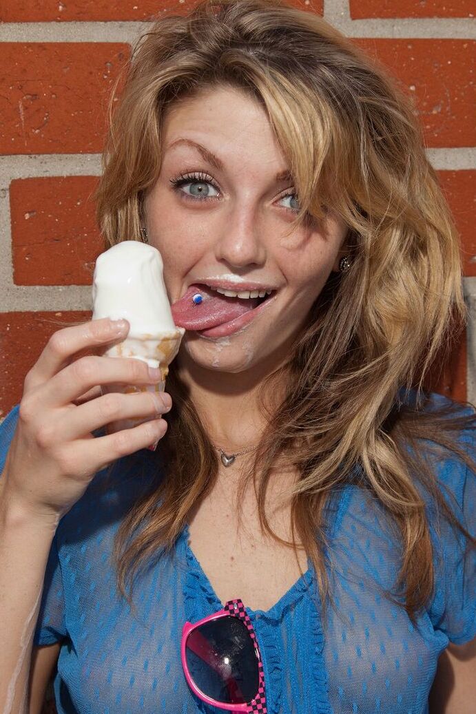 12P Zishy Staci Silverstone