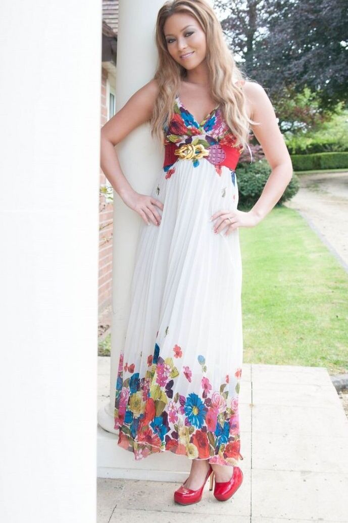12P Pretty girl Natalia Forrest shows some leg before stripping naked on the porch