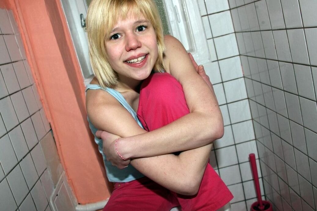 21P Club Seventeen Денни Б.
