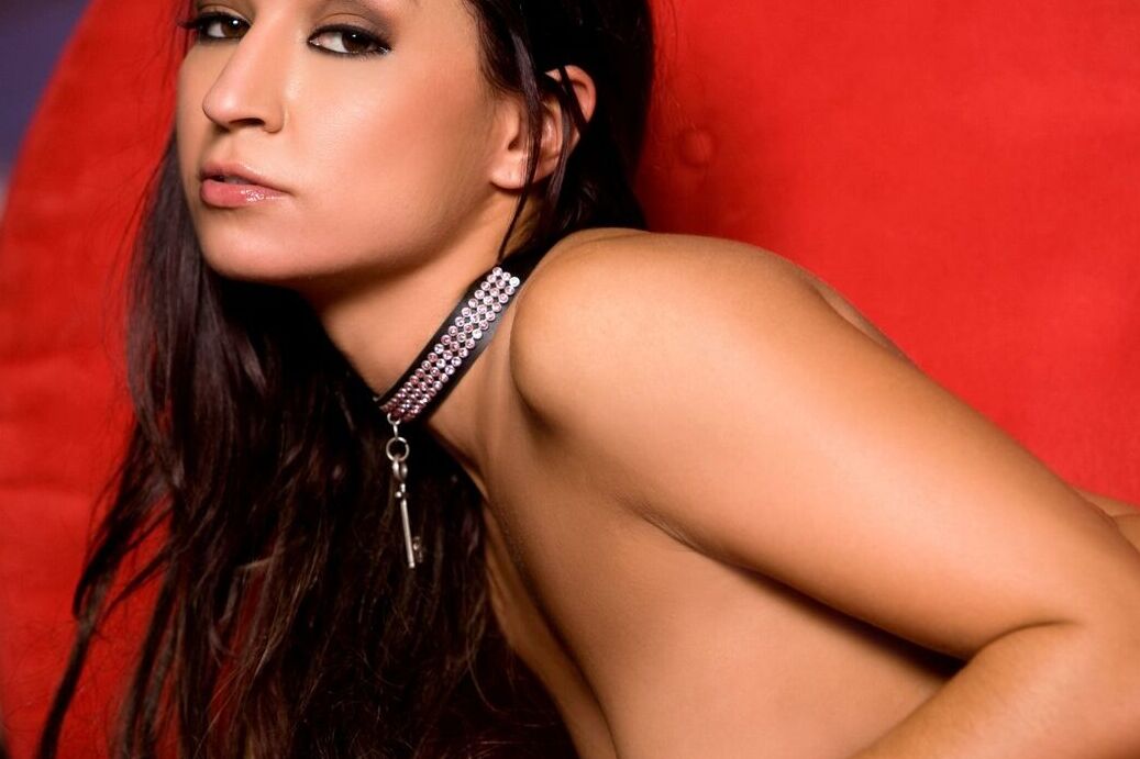 17P Sedutor Latina MILF Ann Marie Rios dedos arrebatar