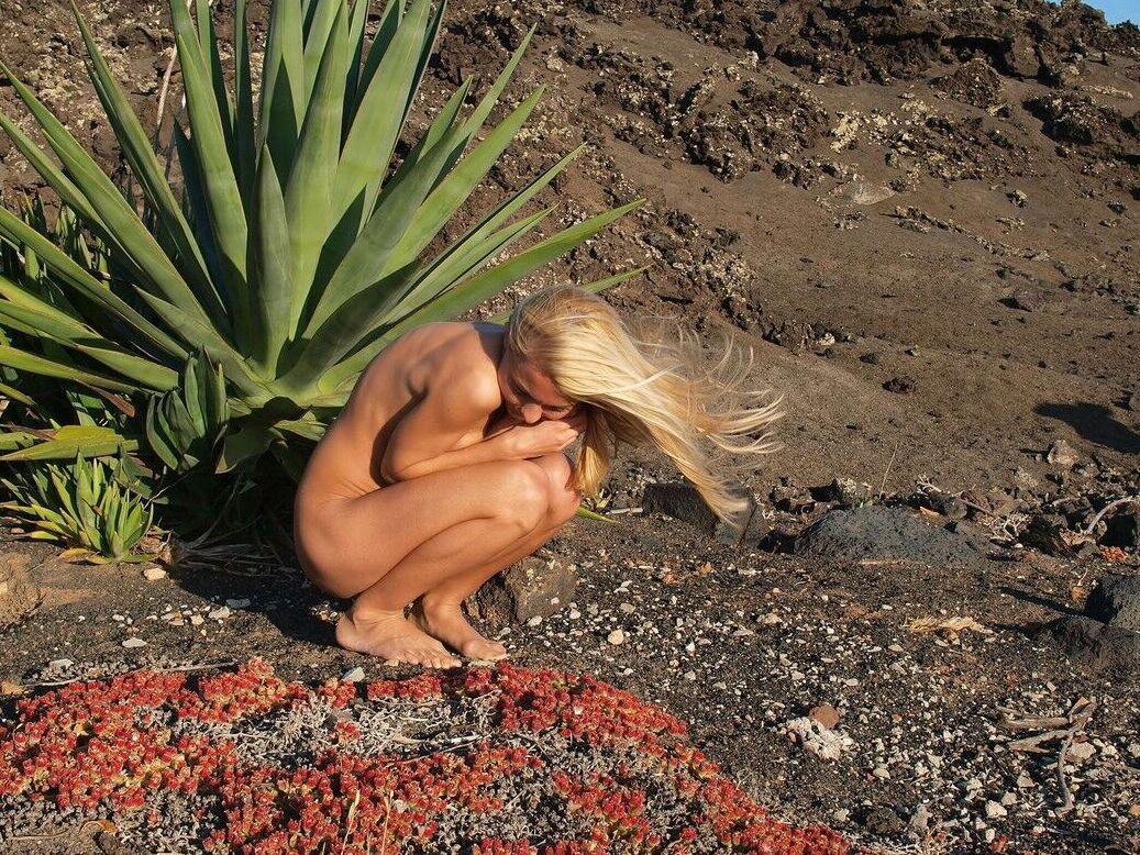 21P Déesse Nue Judit