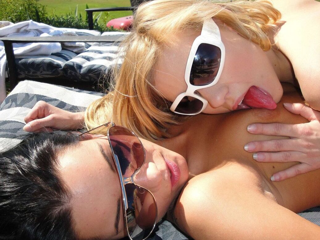 12P meninas Nicole