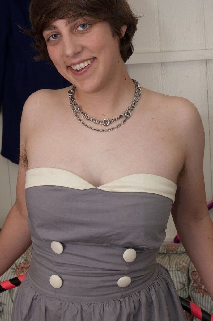 18P Curvaceous solo girl Cassie shows her hairy armpits with her bush to follow