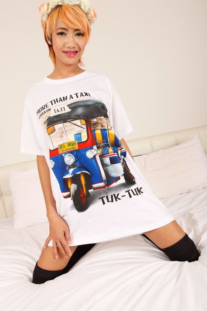 17P Asian cutie Omsin poses for the camera in a shirt and knee socks