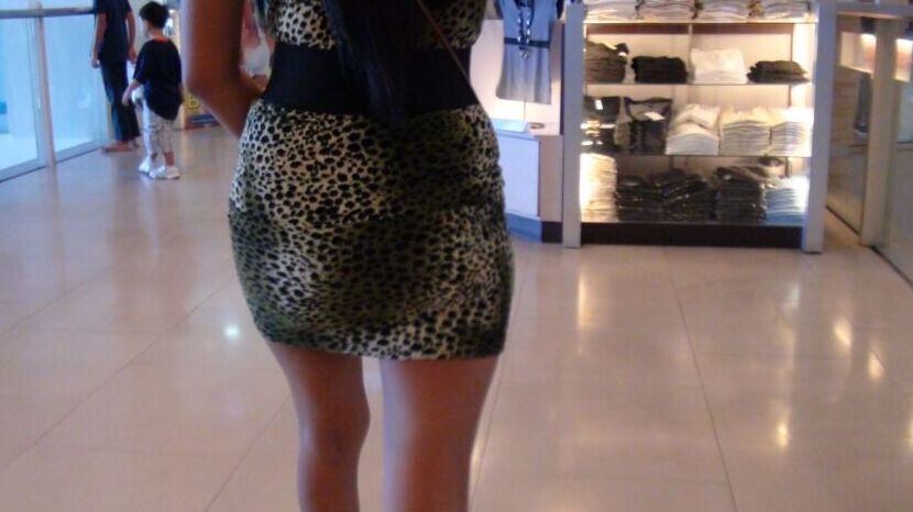 18P Linda gata latina Joanna provocando sua buceta e mostrando incríveis habilidades de boquete