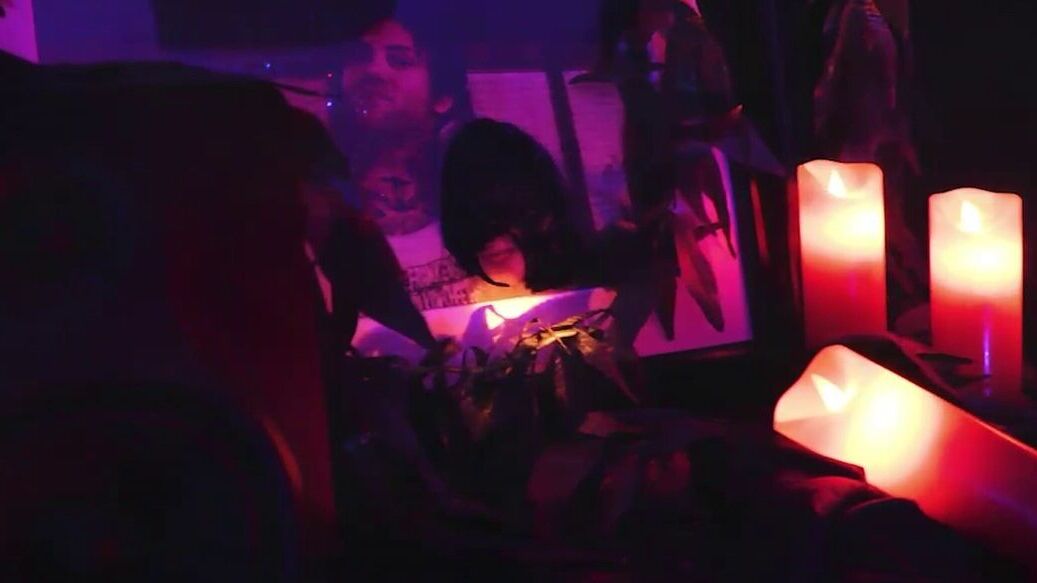 21P Anjo Ardente Joanna Angel, Mãos Pequenas