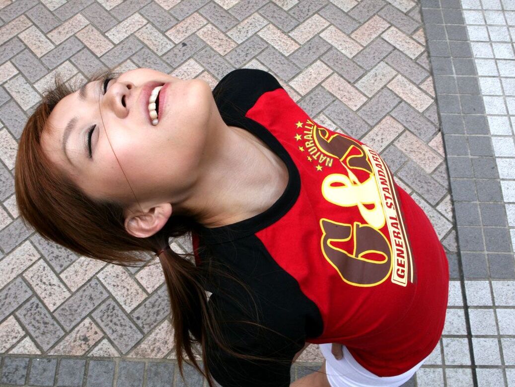 12P Asian babe with pigtails Kaede Ichijyo gives a blowjob before getting rammed