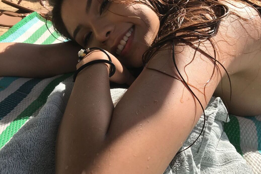 La novia asiática de 21P, Sami Parker, revela su cuerpo sexy