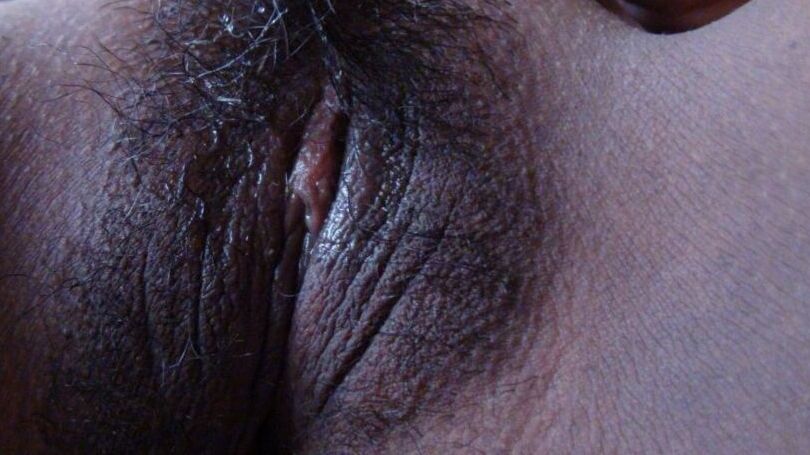15P Yen amador filipino chupa um turista sexual em seu quarto de hotel
