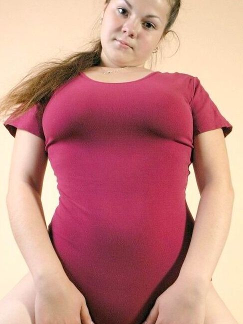 15P Teen first timer Bea unveils her big naturals as she strip to socks and shoes