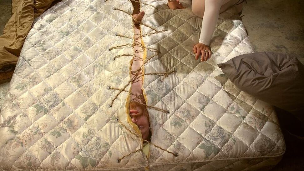 21P Chubby femdoms Mimosa & April Flores fuck & torture slave boy Sebastian Keys