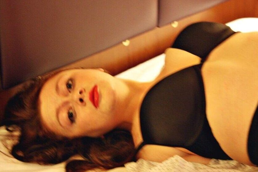 16P Natural redhead ends up cleave gagged while hogtied in her clothes on a bed