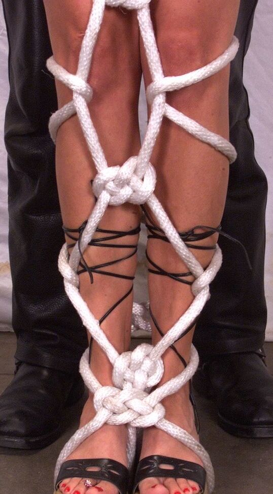 18P Analiese Hogtied, Danarama