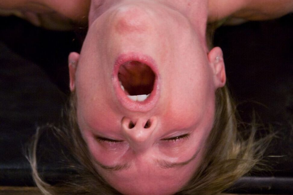 21P Hogtied Lindsey Grant