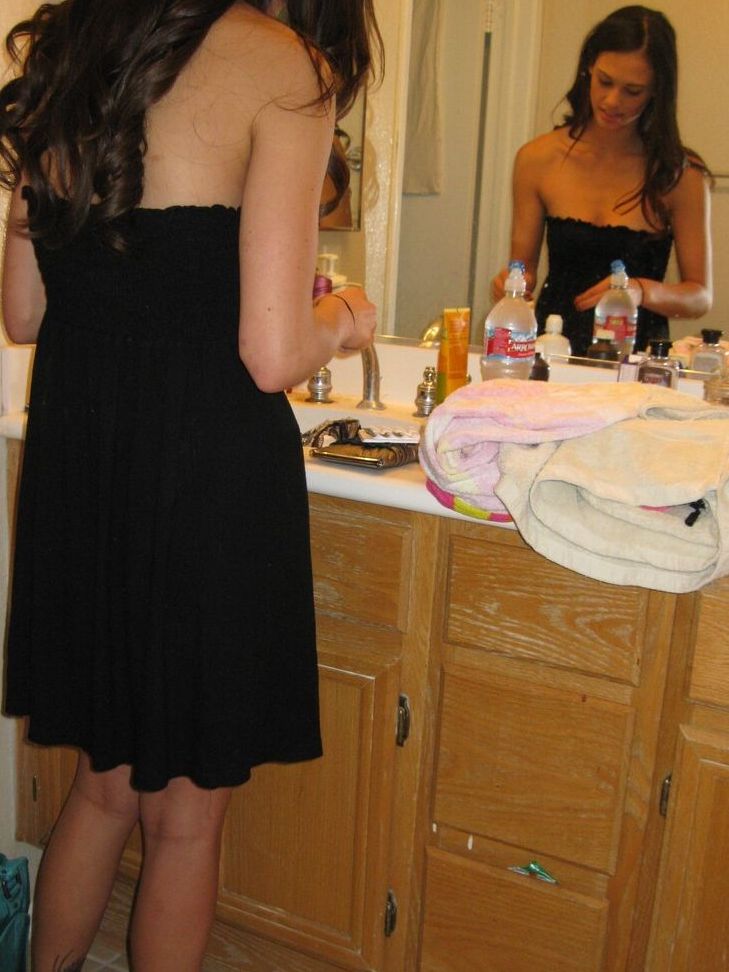 16P Thin Fetish Tiffany Thompson behind the scenes