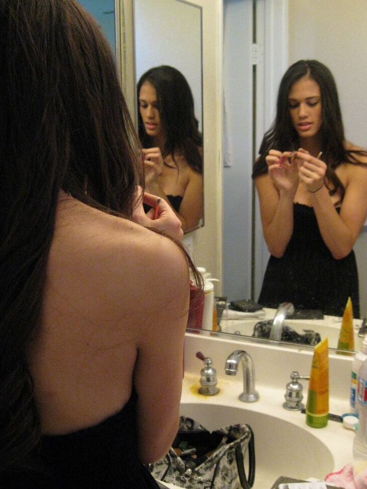 16P Thin Fetish Tiffany Thompson behind the scenes