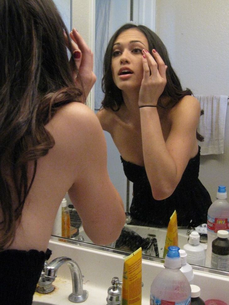 16P Thin Fetish Tiffany Thompson behind the scenes