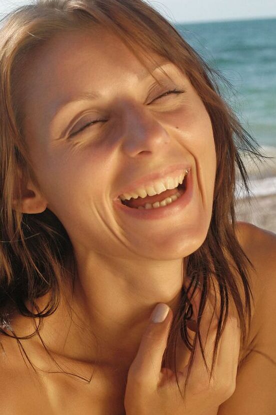 16P Slender teen Irena C finds her nipples getting hard while naked at the beach