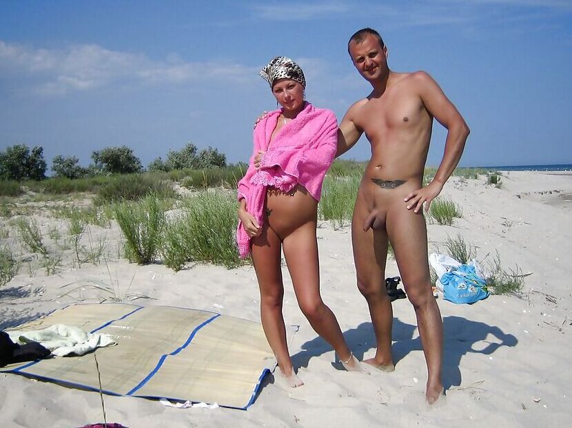 16P Foda caseira na praia com uma namorada sexy e seu namorado com tesão