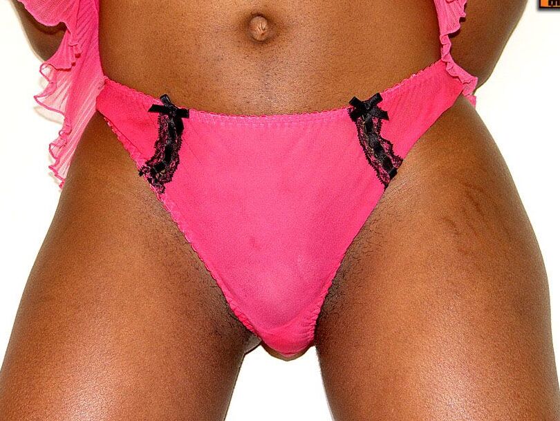 16P Schwarze TGirls Simone
